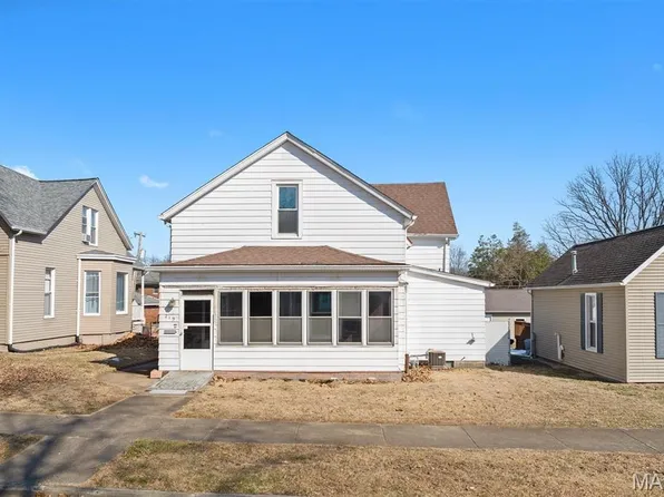 219 Portland Ave, Belleville, IL 62220