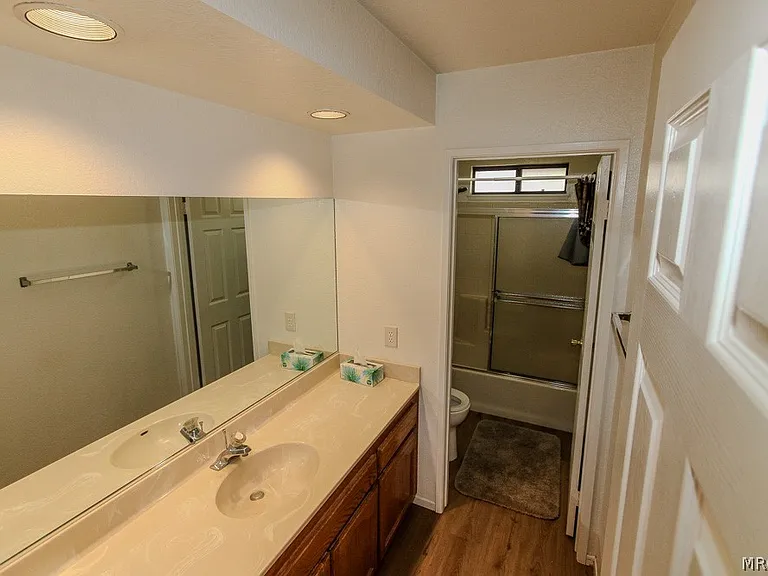 494 Wabash Ln — Photo 20