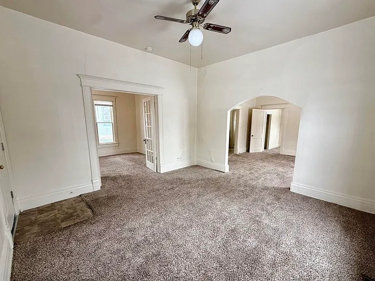 1206 N Cleveland Ave — Photo 2