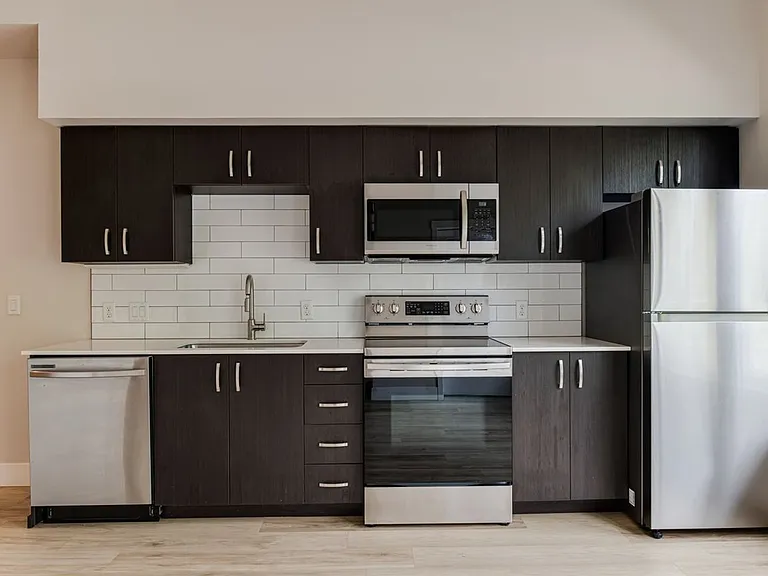 Brookside Apartments — Photo 25