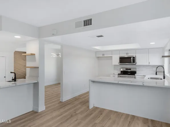 2435 W GREENWAY Road #2, Phoenix, AZ 85023