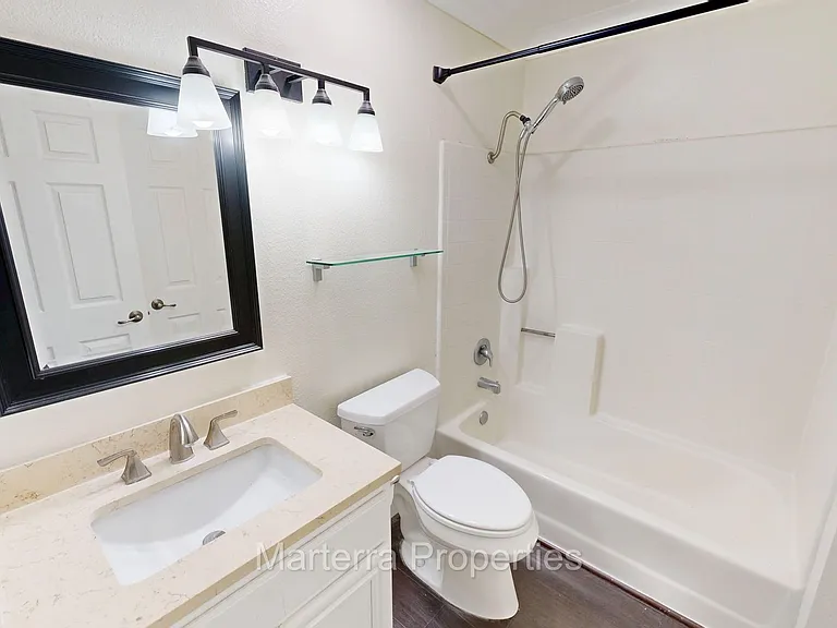 20331 Bluffside Cir #221 — Photo 15