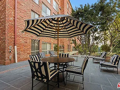 1440 Veteran Ave #327 — Photo 22