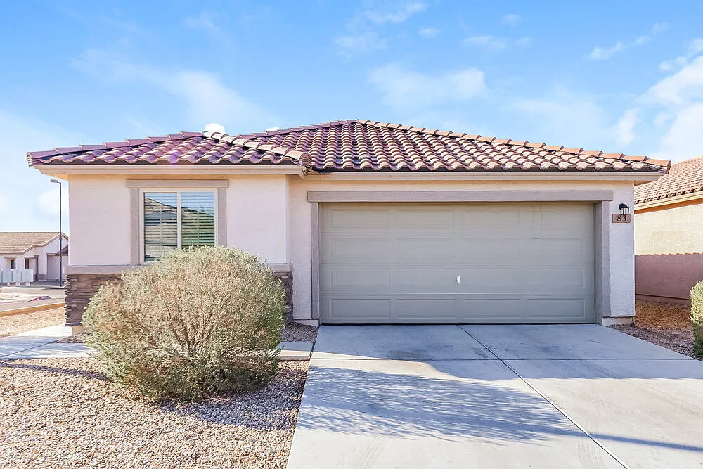 4 bed, 2.0 bath, 1771 sqft, $1,865 — Photo 1