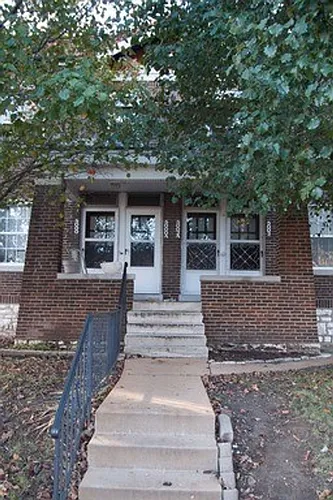 5000 Lindenwood Ave Photo 1