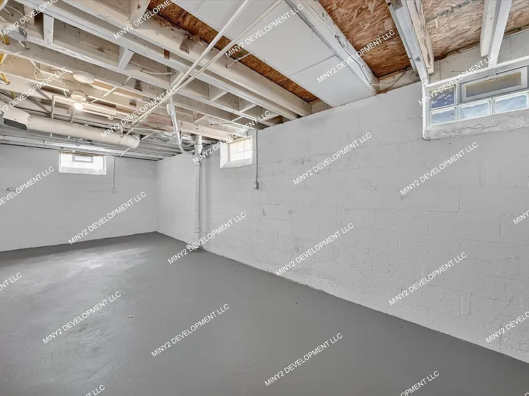 16836 Rutherford St — Photo 28