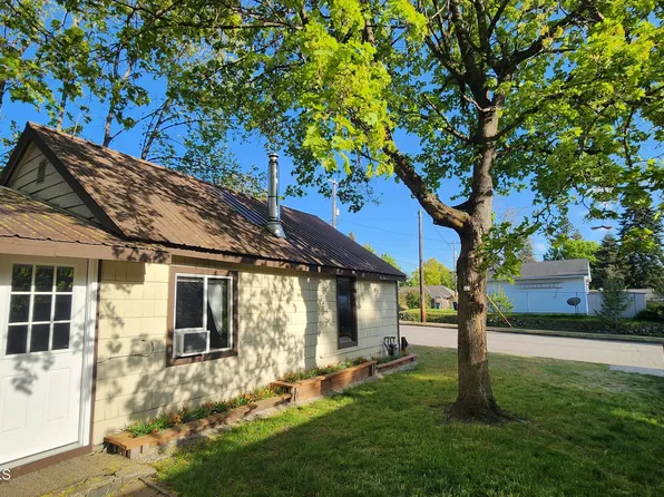 211 E Birch Ave, Coeur D Alene, ID 83814