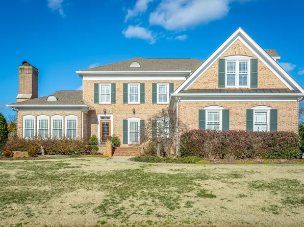 3119 Reflecting Dr, Chattanooga, TN 37415