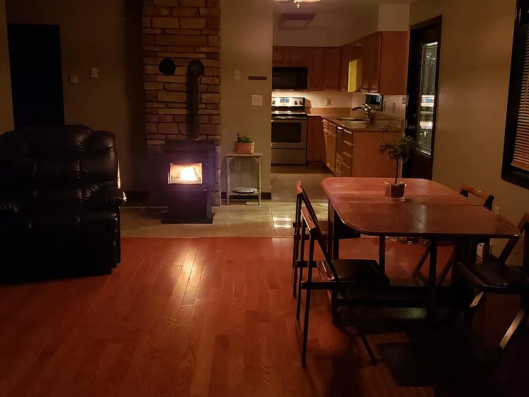 28 Lakeshore Dr — Photo 6