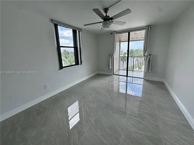 14415 N Kendall Dr #405G — Photo 4