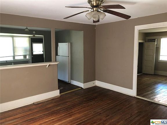3rd image of 1206 W Martin Luther King Dr