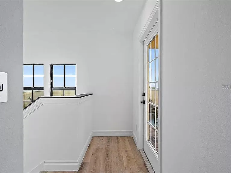 6418 Margarita Shores Ln — Photo 49