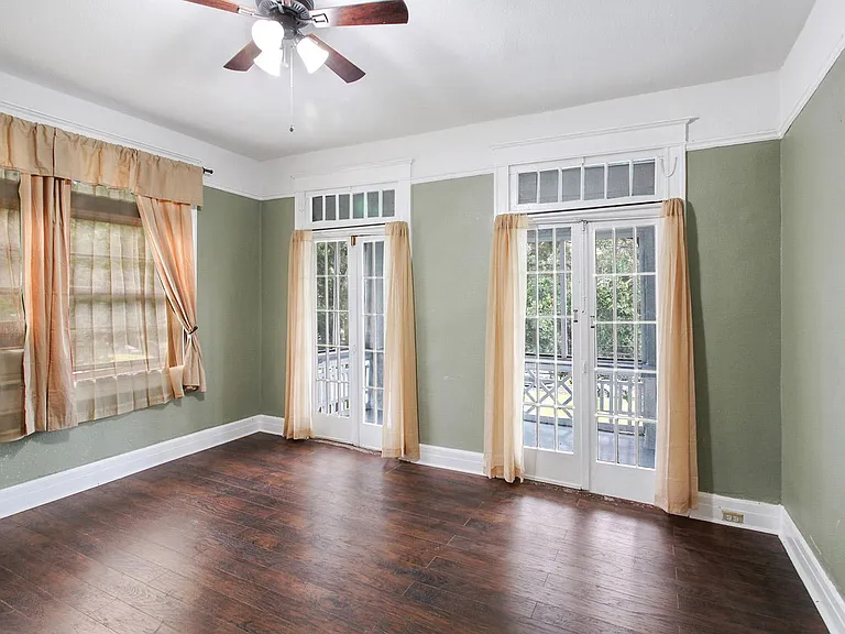 2833 Napoleon Ave #C1 — Photo 2