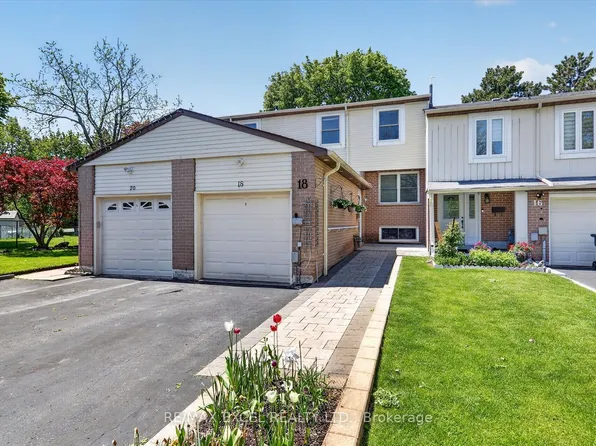 18 Scotney Grv, Toronto, ON M1B 2S4