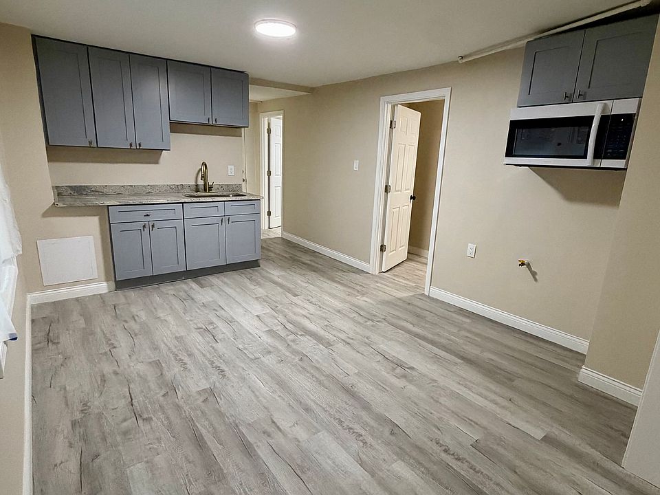 1st image of 2604 Schrage Ave #1