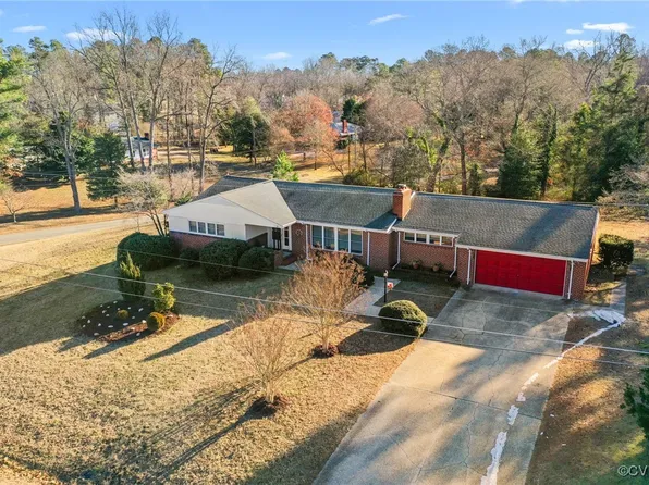 193 Washington Ave, Warsaw, VA 22572