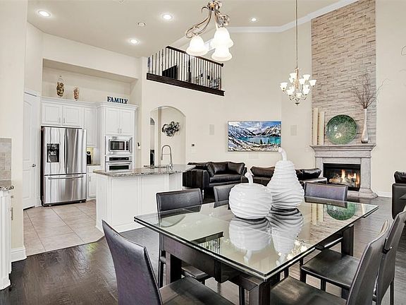 3rd image of 7113 Yardley Ln