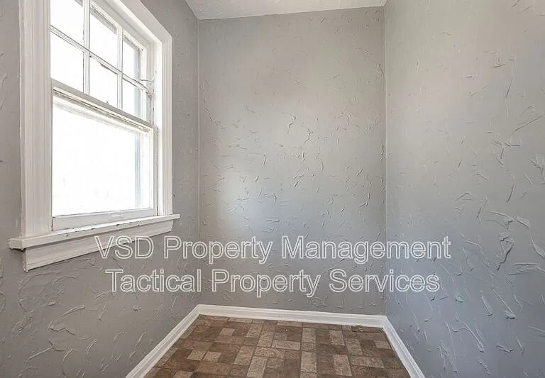14717 Milverton Rd #UP — Photo 19