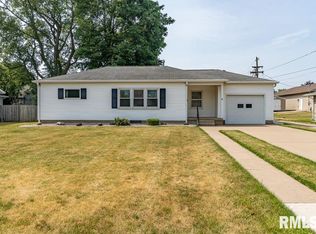 718 E Topeka St, Toluca, IL 61369