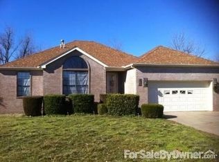 403 Ashley Dr, Sikeston, MO 63801