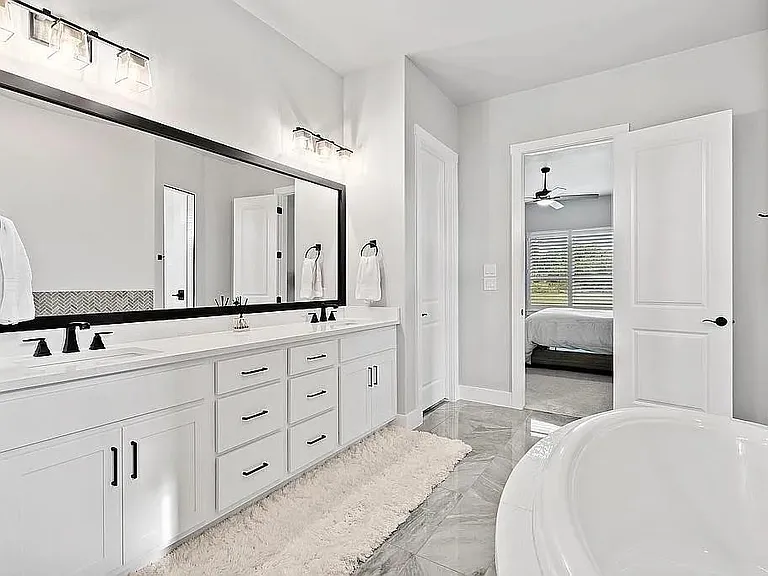 1102 Woodpark Ln — Photo 26
