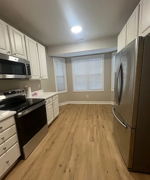 kitchen with breakfast nook