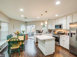 8839 Stable Forest Pl, Bristow, VA 20136