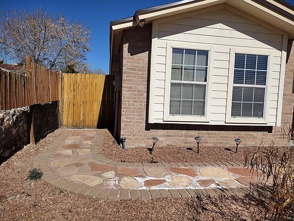 2nd image of 645 Esmeralda Armendariz Ave