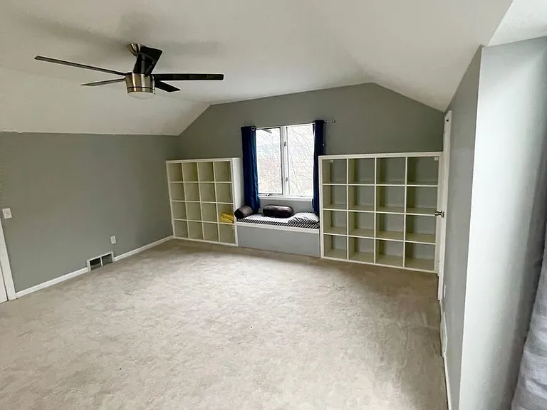 1239 Troy Hill Rd — Photo 16