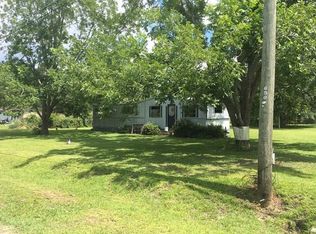 10 McCumbers St, Hazlehurst, GA 31539