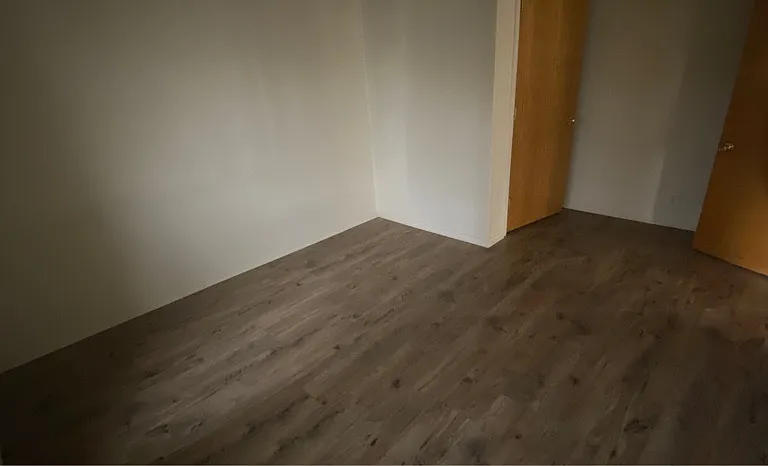 102 W Main St #2A — Photo 33