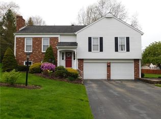 302 Quartermile Rd, Greenville, PA 16125