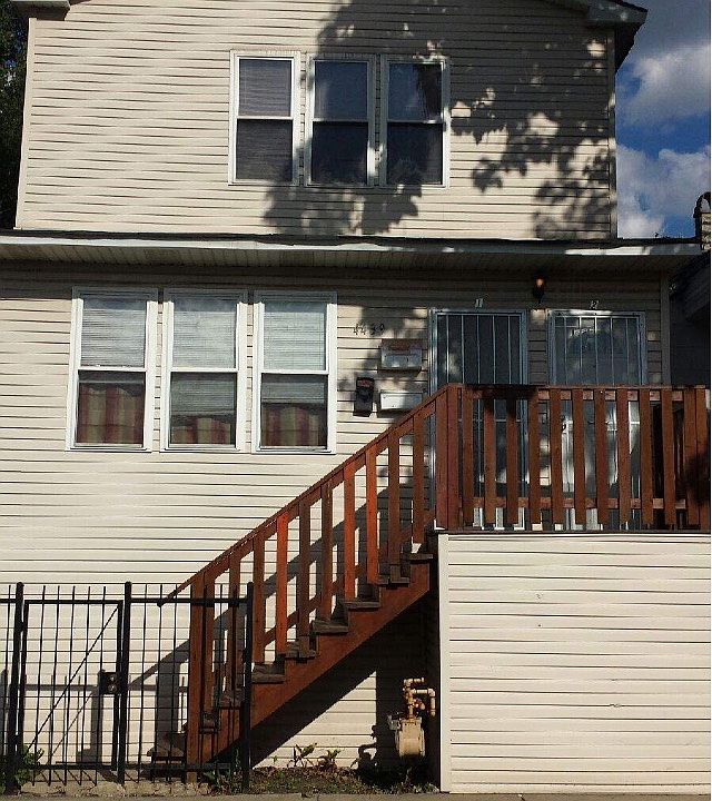 4439 S Stewart 1st fl