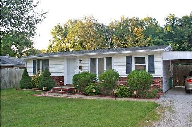 2nd image of 3928 E Riverside Dr