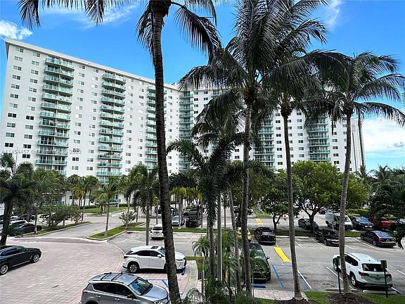 2nd image of 19390 Collins Ave APT 210