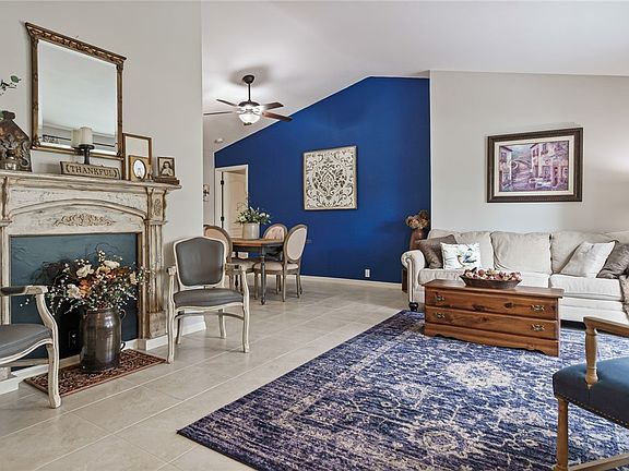 5th image of 6581 Saint Ives Ct