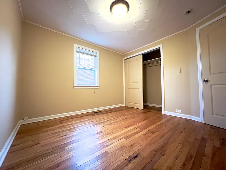 Bedroom #1 entry level