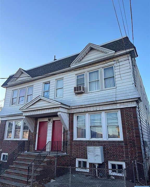 2nd image of 31 Orchard Pl