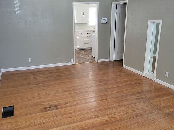 2nd image of 545 N O St