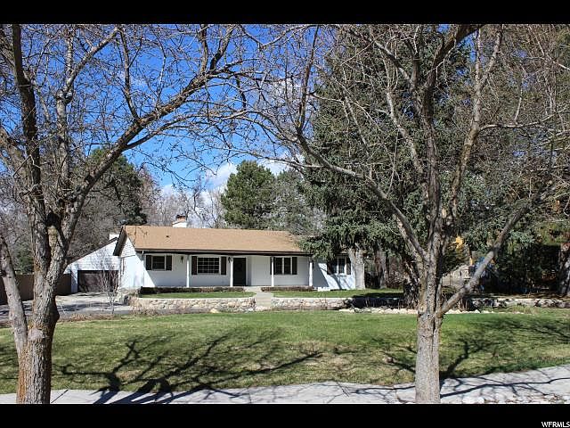 1st image of 2135 E Applewood Ave