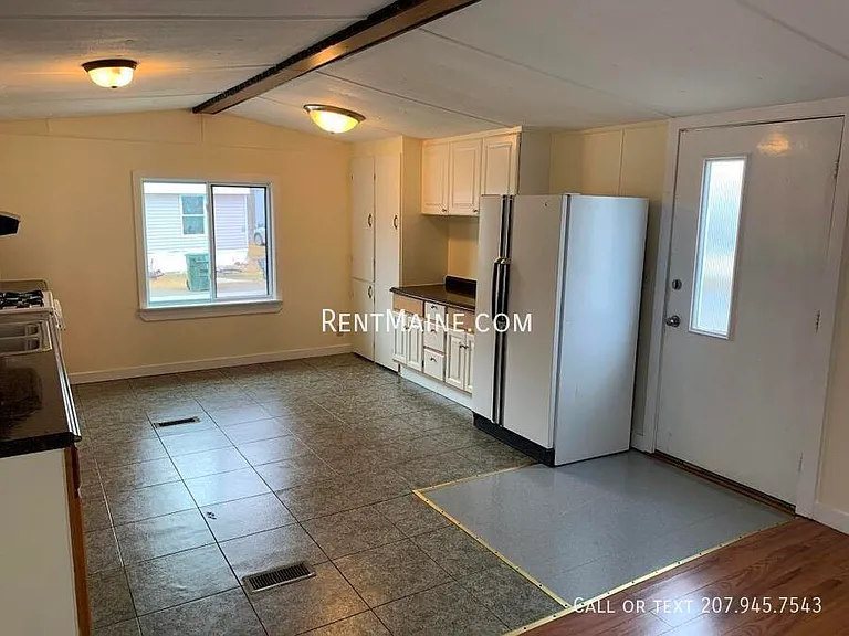 14 Pheasant Hill Trailer Park — Photo 2