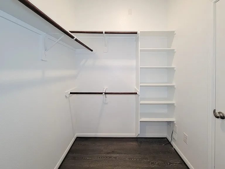 10423 Astor Points Trl — Photo 27