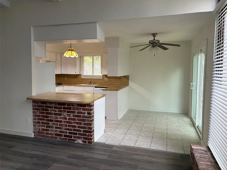 11913 Rennalee Loop — Photo 7