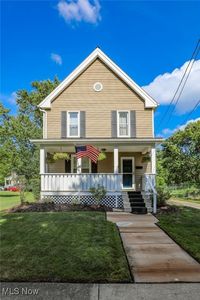 247 King St, Ravenna, OH, 44266