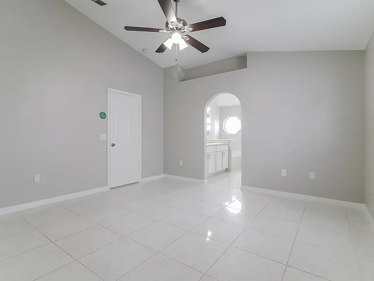 3224 Hunters Chase Loop — Photo 10