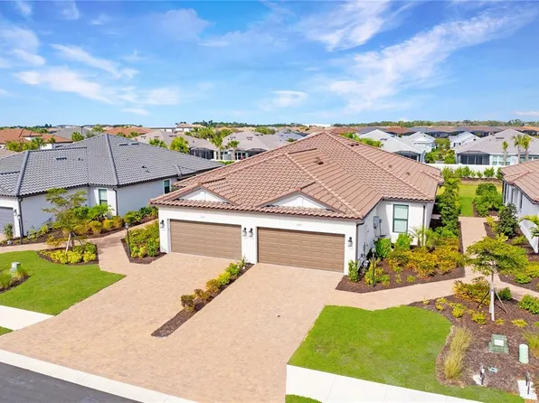 16135 San Donato Pl, Bradenton, FL 34211