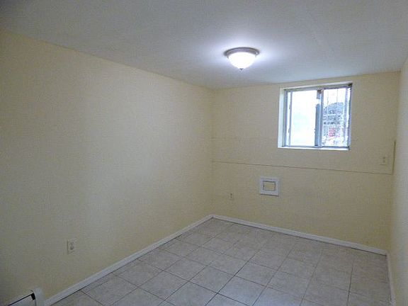3rd image of 5754 Xenia St #1