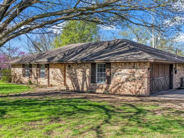 13715 Maxwell Blvd, Fort Worth, TX 76179