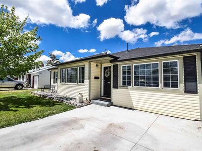 1073 Gray Ave, Pocatello, ID, 83201