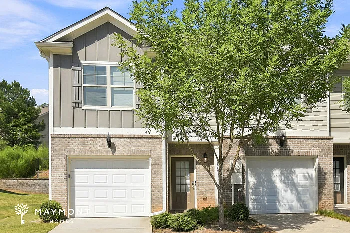 3 bed, 2.5 bath, 1432 sqft, $1,845 — Photo 1